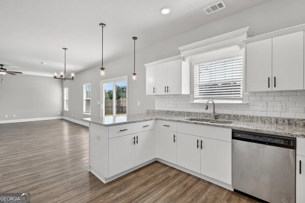 209 Archer RD Statesboro, GA 30461