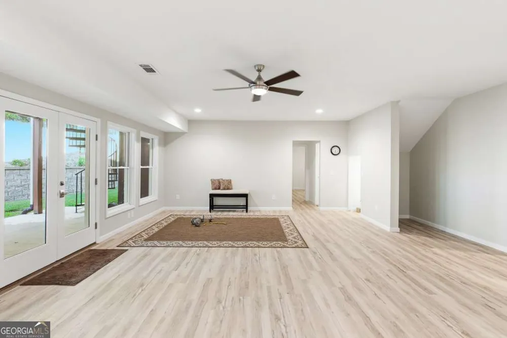 128 Gray Eagle LN Blairsville, GA 30512