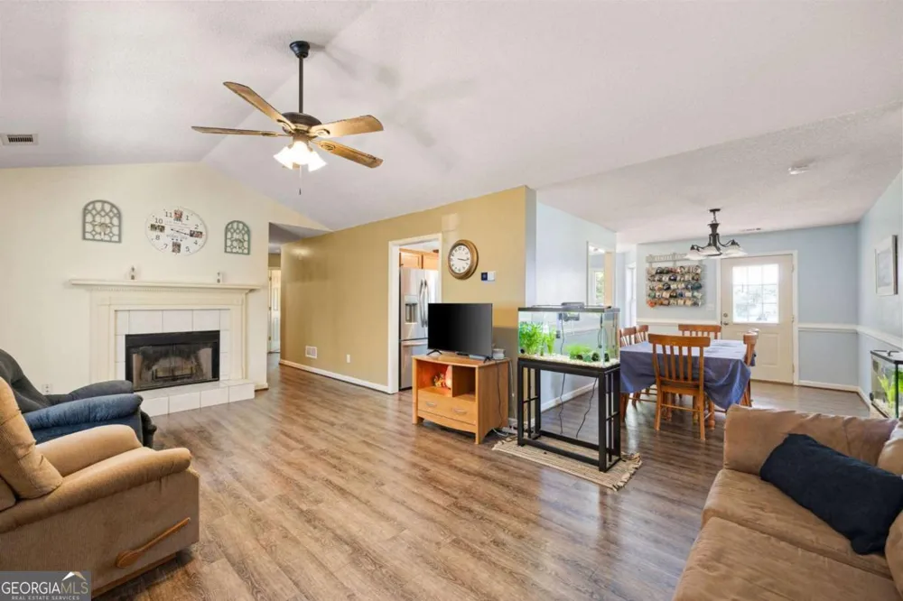 39 Gunnell RD Dallas, GA 30157