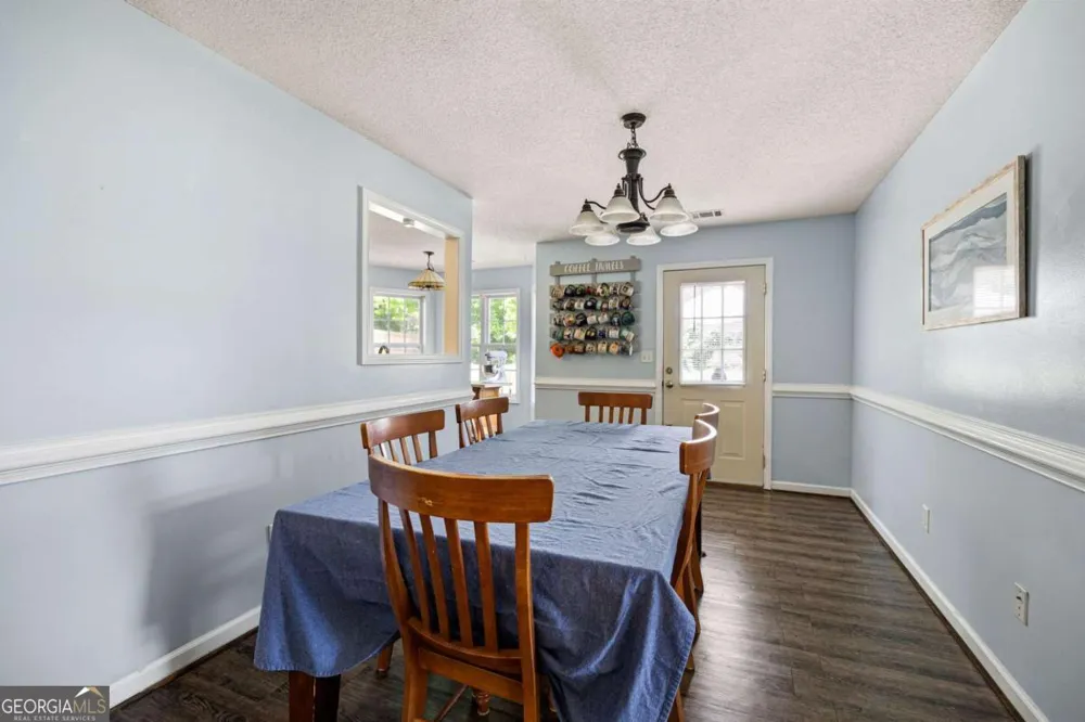 39 Gunnell RD Dallas, GA 30157