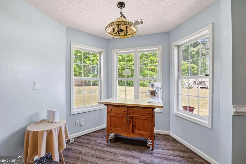 39 Gunnell RD Dallas, GA 30157