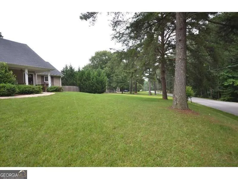 39 Gunnell RD Dallas, GA 30157