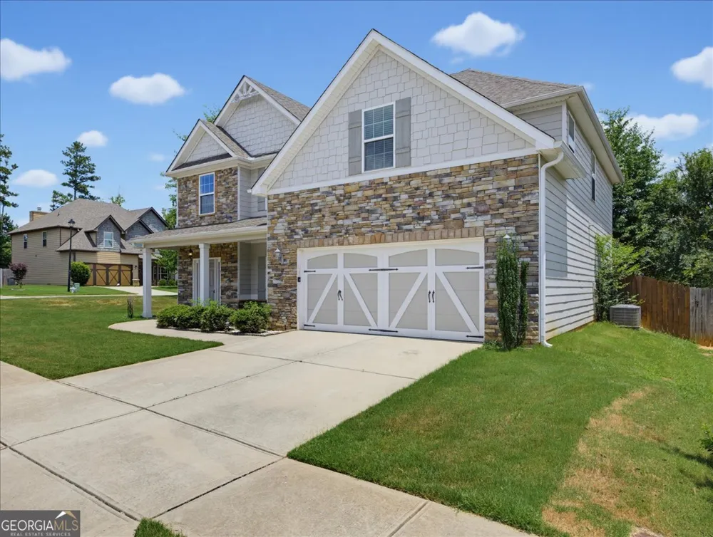 15 Hughston WALK Newnan, GA 30263