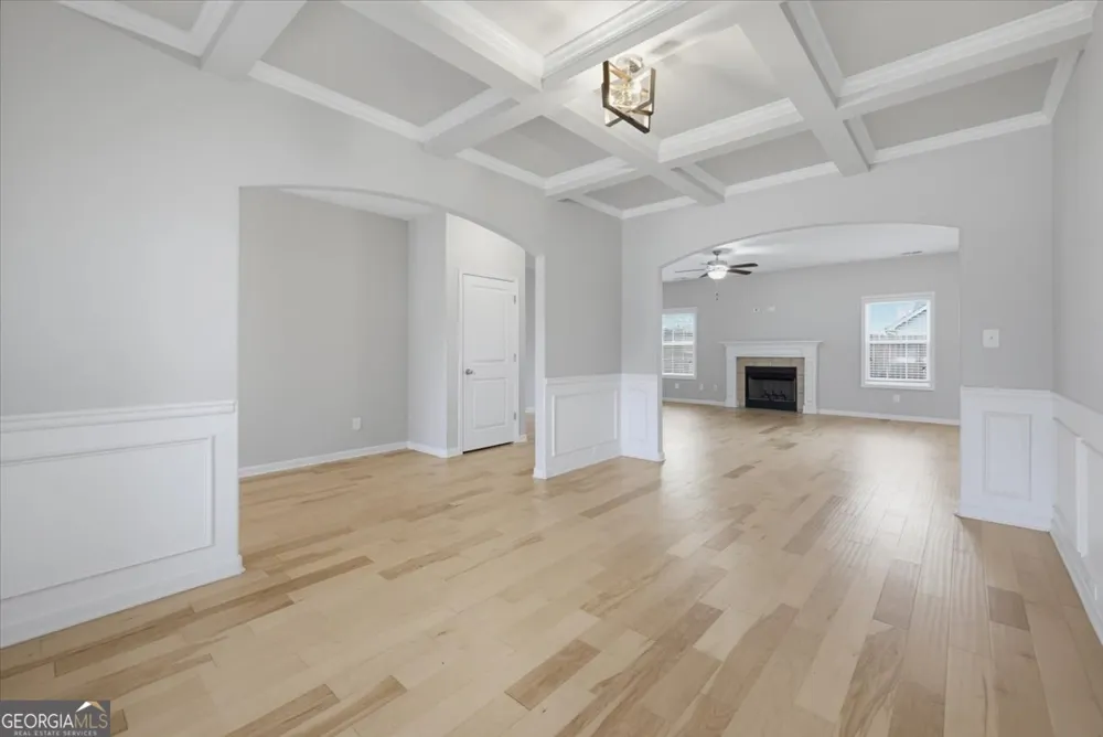 15 Hughston WALK Newnan, GA 30263