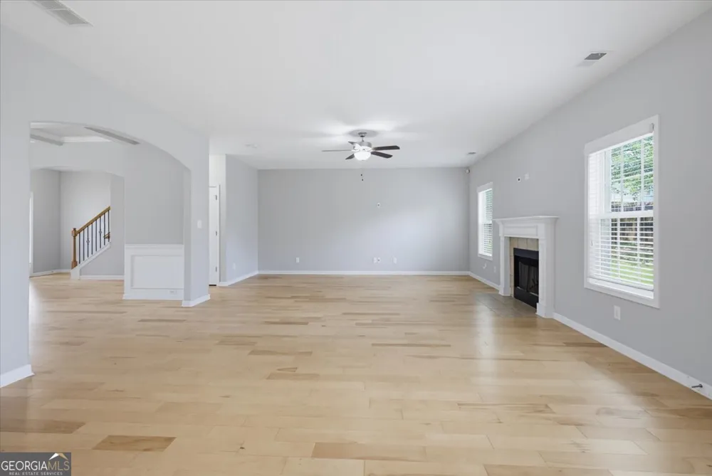15 Hughston WALK Newnan, GA 30263