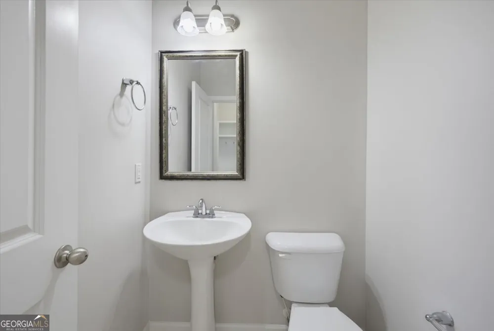 15 Hughston WALK Newnan, GA 30263