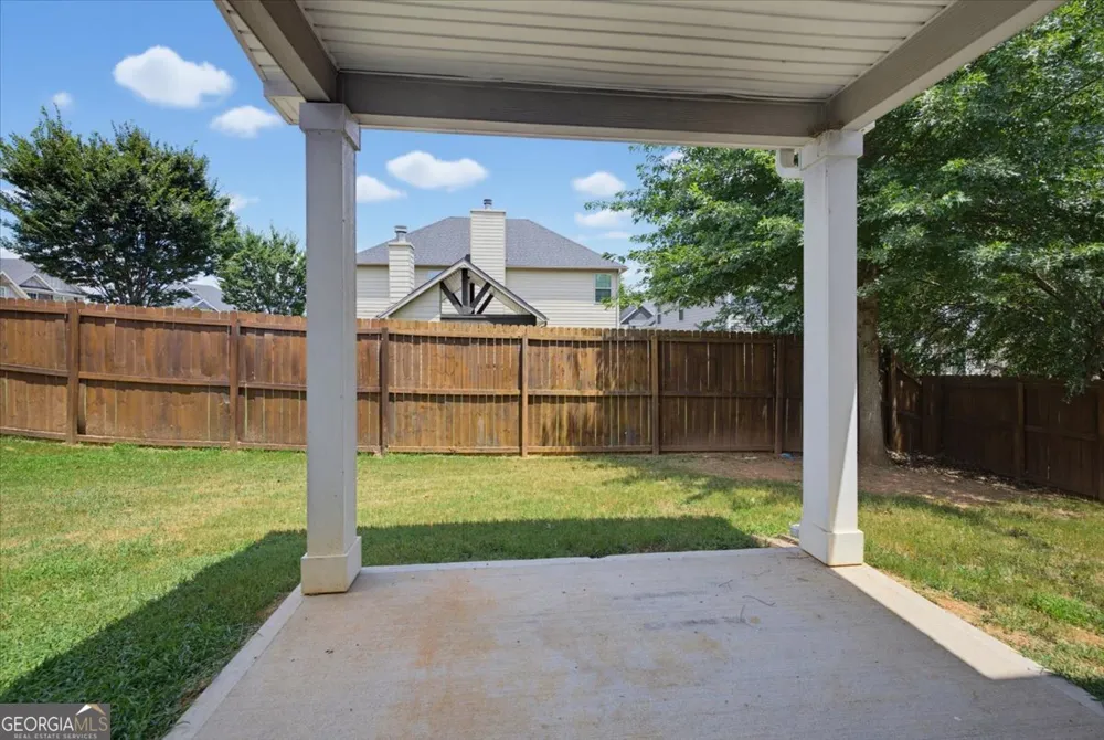 15 Hughston WALK Newnan, GA 30263