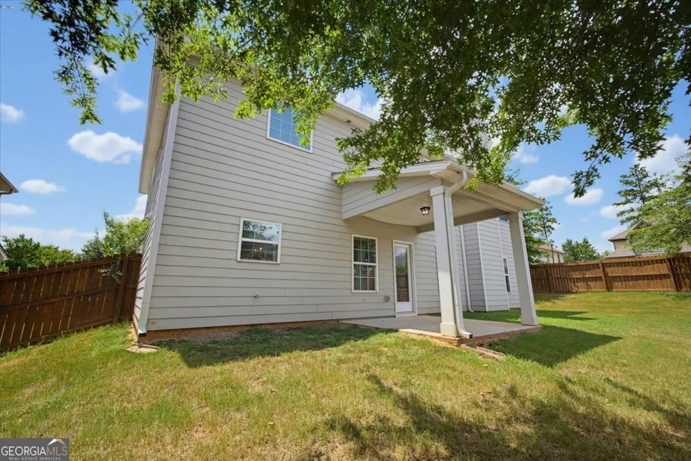 15 Hughston WALK Newnan, GA 30263