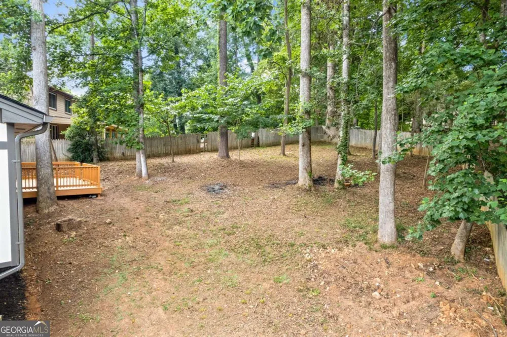 1521 Sundale DR Lawrenceville, GA 30046