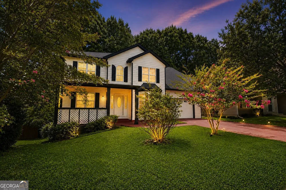775 Stonemill MNR Lithonia, GA 30058