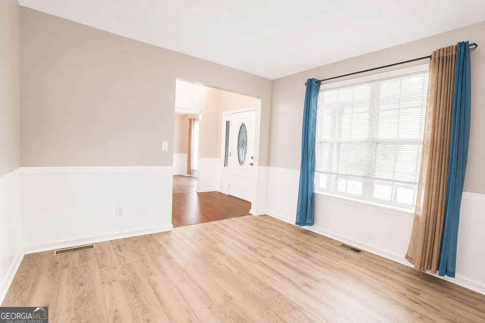 775 Stonemill MNR Lithonia, GA 30058