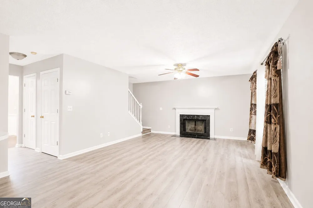 775 Stonemill MNR Lithonia, GA 30058