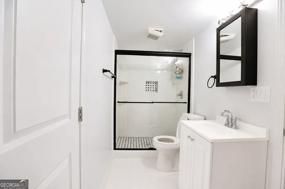 775 Stonemill MNR Lithonia, GA 30058