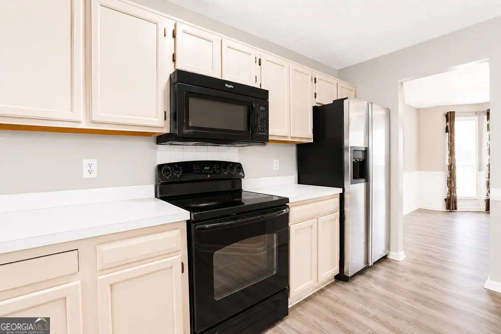 775 Stonemill MNR Lithonia, GA 30058