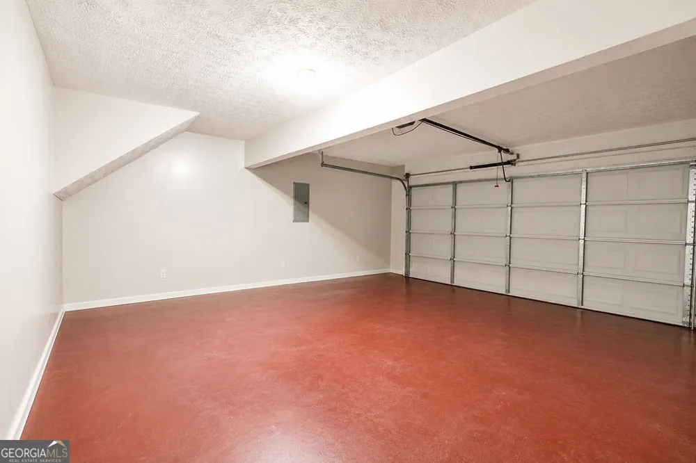 775 Stonemill MNR Lithonia, GA 30058