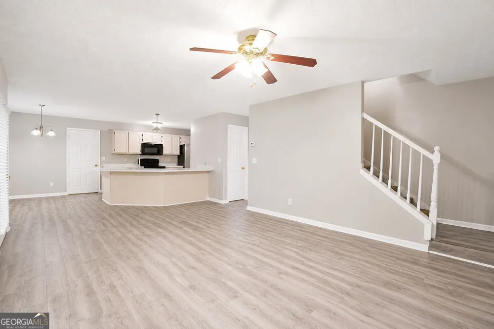 775 Stonemill MNR Lithonia, GA 30058