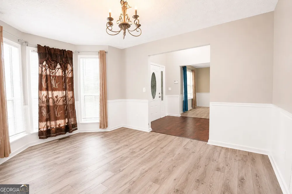 775 Stonemill MNR Lithonia, GA 30058