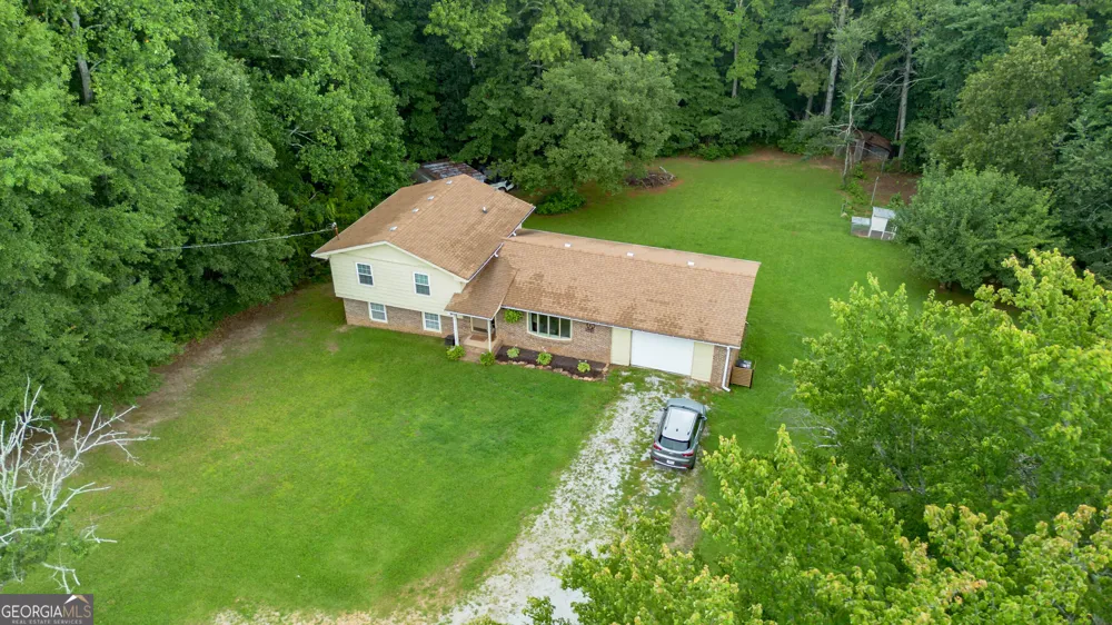 60 Carlton Johnson RD Waco, GA 30182