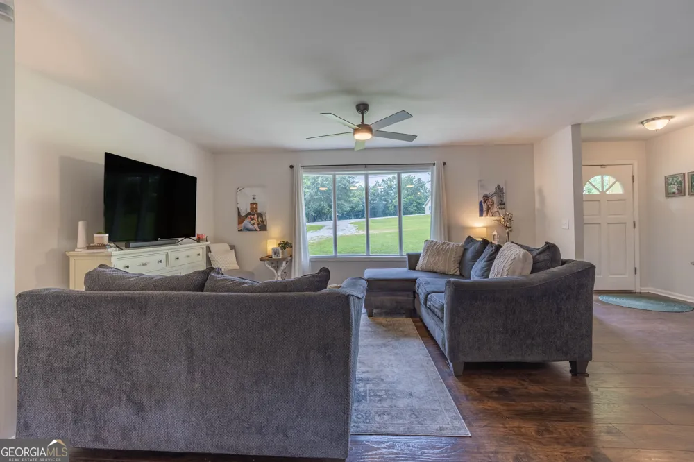 60 Carlton Johnson RD Waco, GA 30182