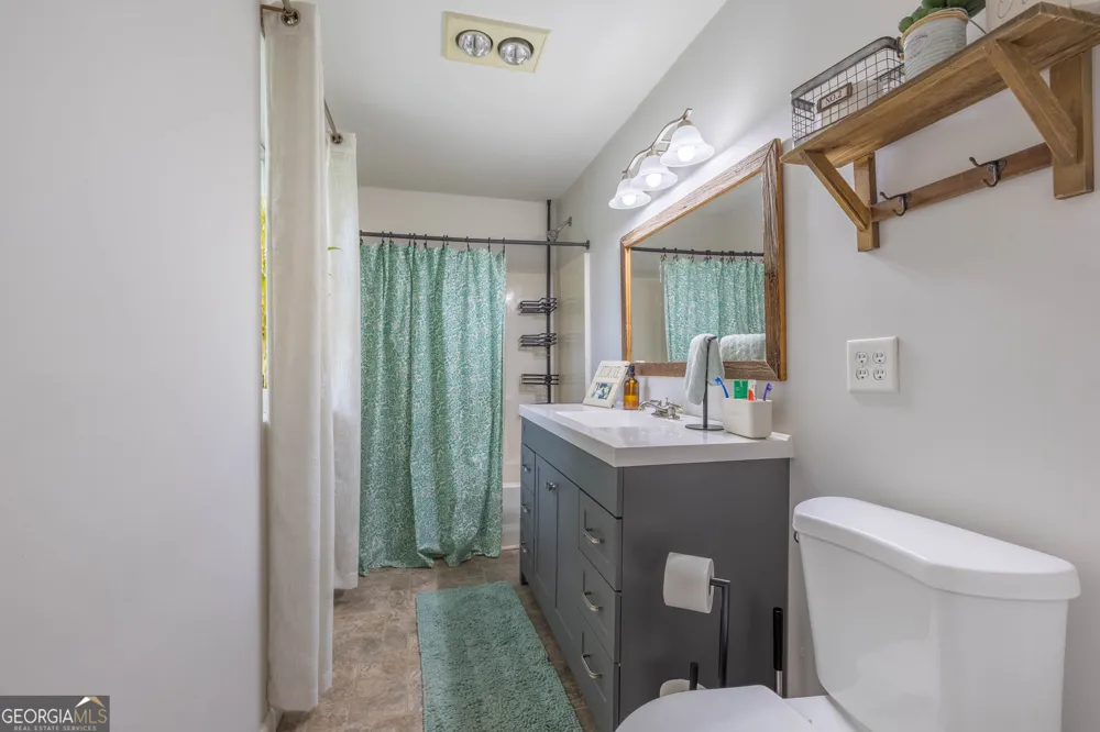 60 Carlton Johnson RD Waco, GA 30182