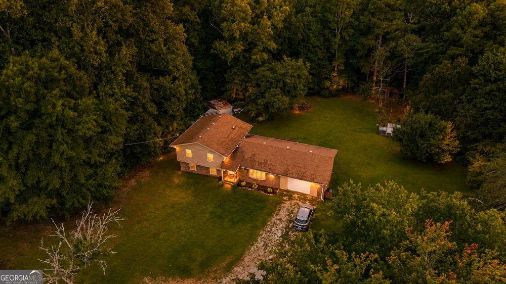 60 Carlton Johnson RD Waco, GA 30182