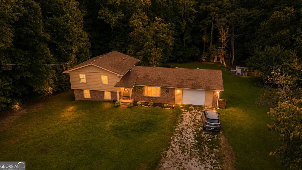 60 Carlton Johnson RD Waco, GA 30182