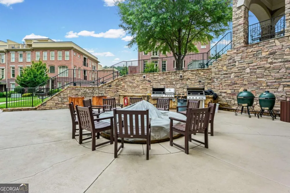 200 River Vista DR Sandy Springs, GA 30339