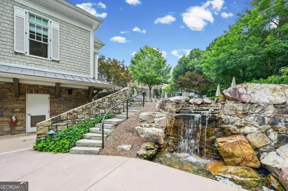 200 River Vista DR Sandy Springs, GA 30339