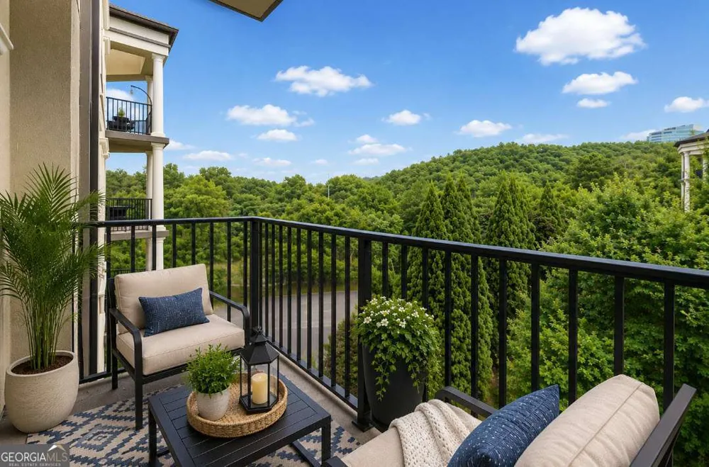 200 River Vista DR Sandy Springs, GA 30339