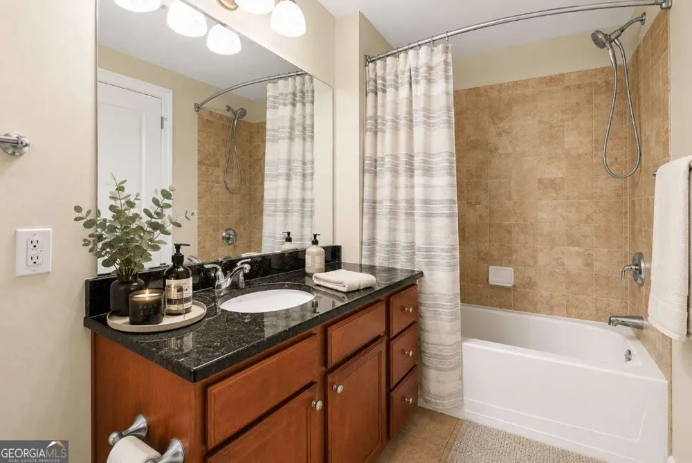 200 River Vista DR Sandy Springs, GA 30339