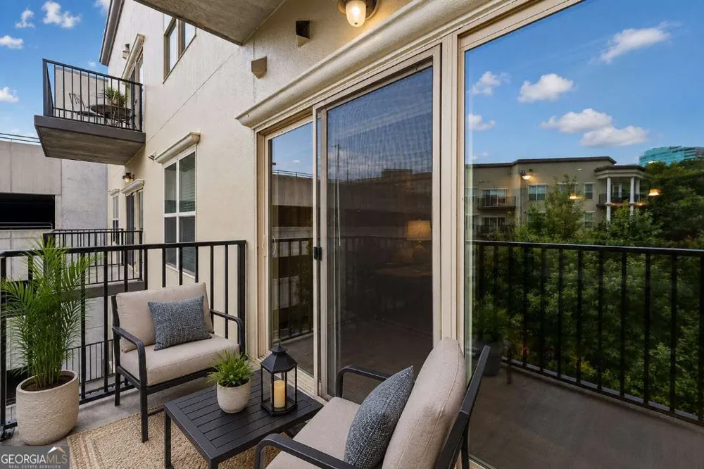 200 River Vista DR Sandy Springs, GA 30339