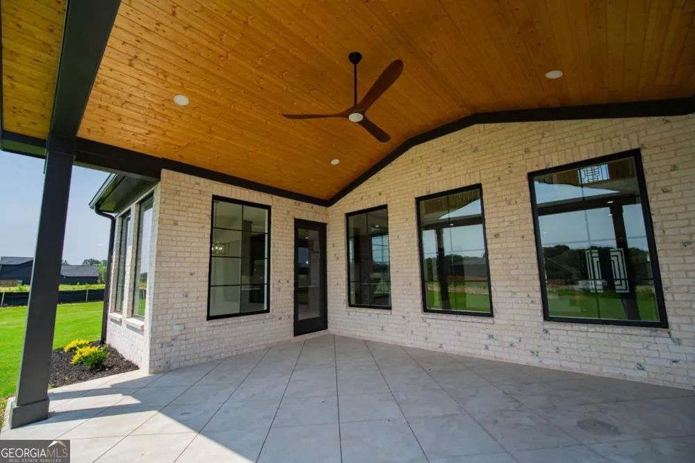 3575 New Hope RD Dacula, GA 30019