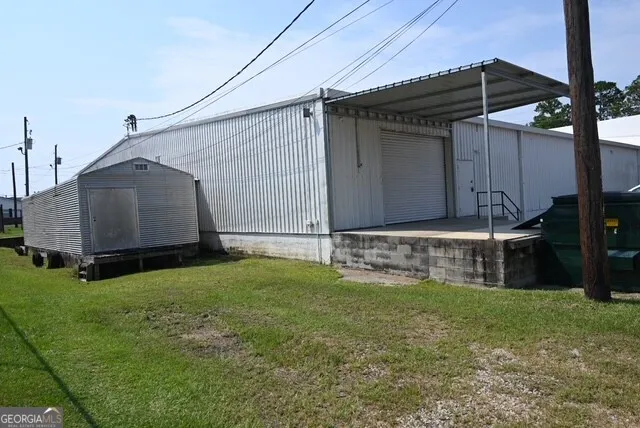 435 S Main ST Swainsboro, GA 30401