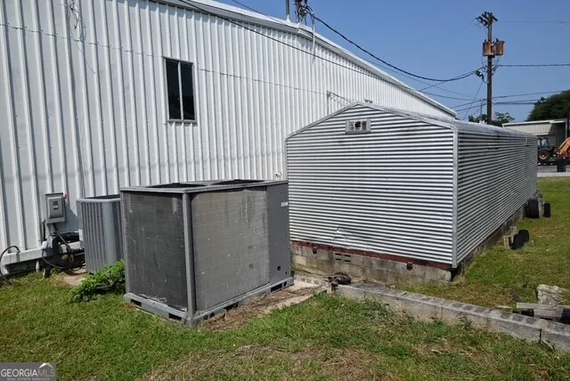 435 S Main ST Swainsboro, GA 30401
