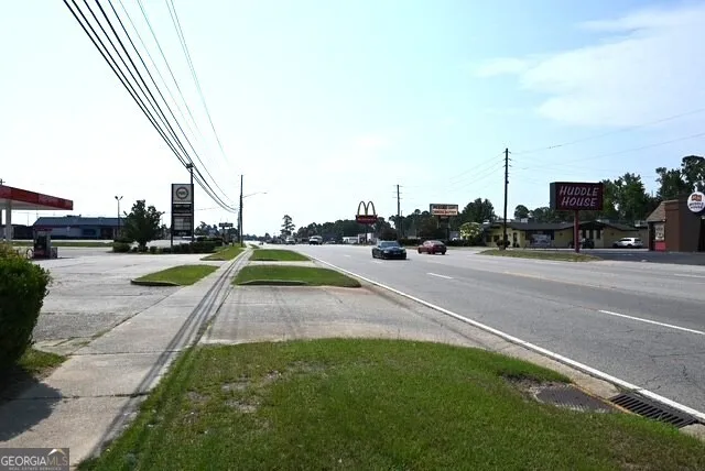 435 S Main ST Swainsboro, GA 30401