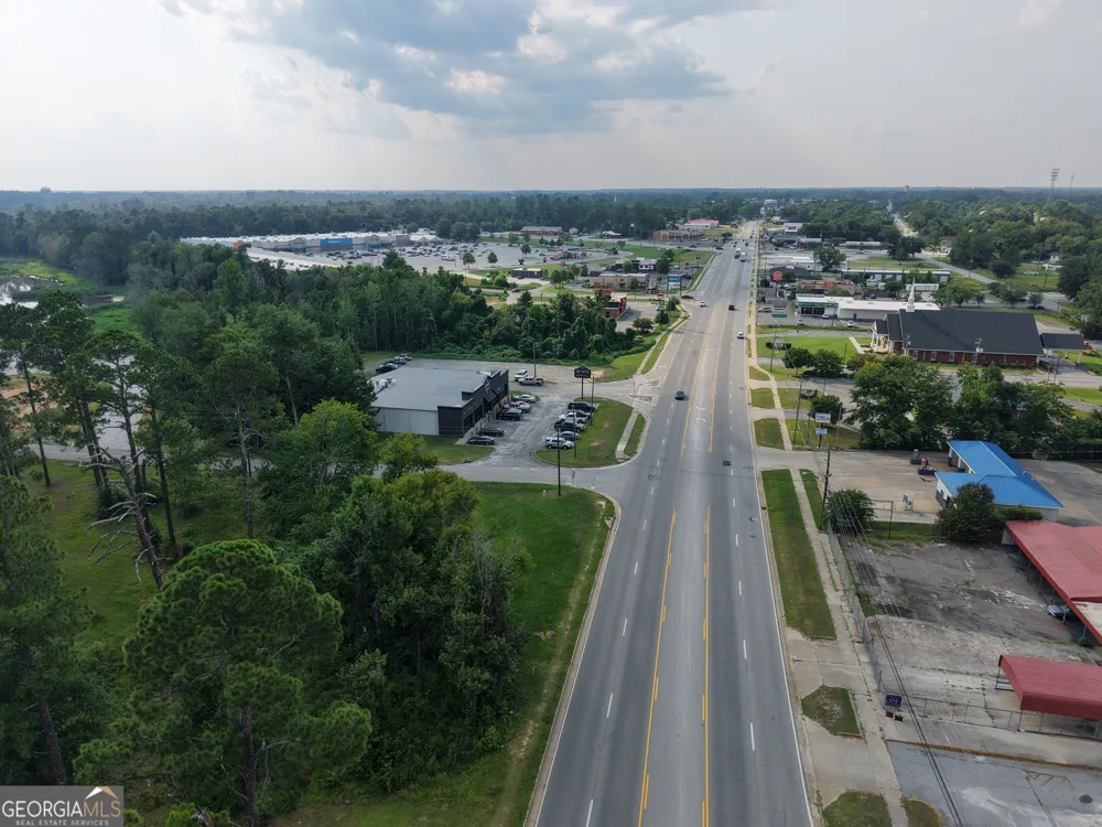435 S Main ST Swainsboro, GA 30401