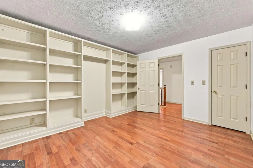 302 Crabapple CT Powder Springs, GA 30127