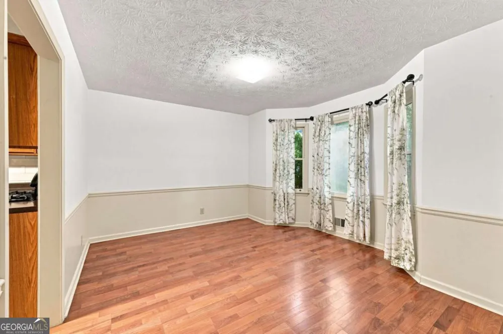 302 Crabapple CT Powder Springs, GA 30127
