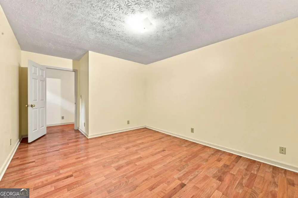 302 Crabapple CT Powder Springs, GA 30127