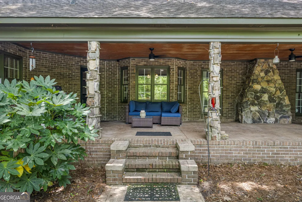 877 Mckee RD Waverly Hall, GA 31831