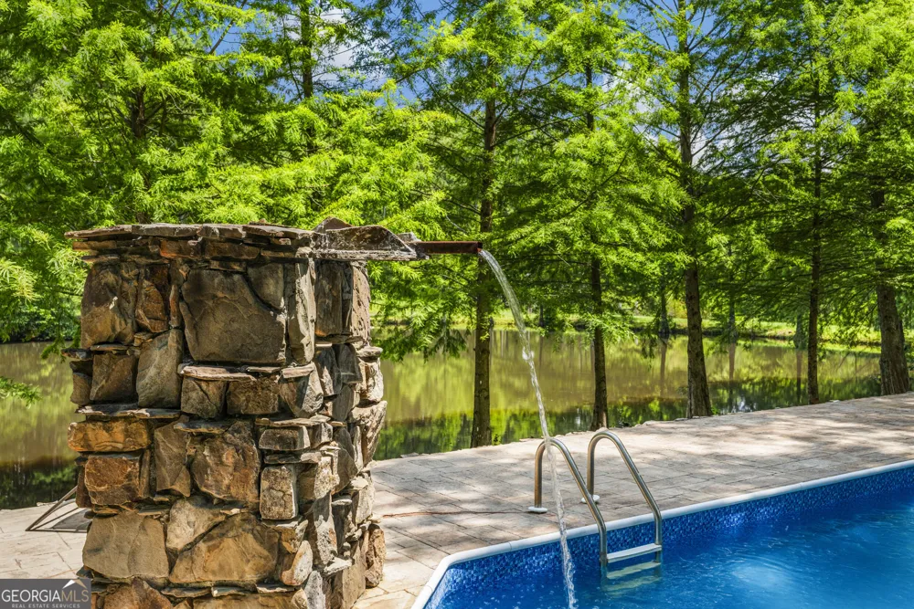 877 Mckee RD Waverly Hall, GA 31831