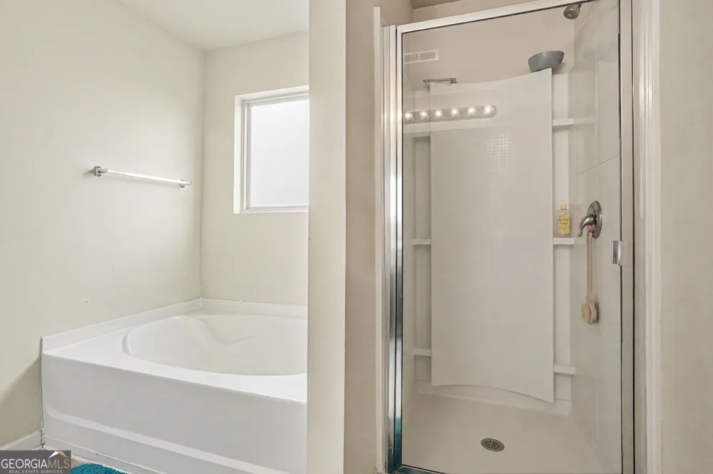 325 Horizon Trace Loganville, GA 30052