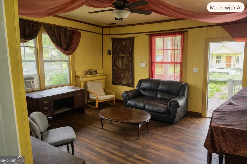 502 Lawrence ST Hogansville, GA 30230