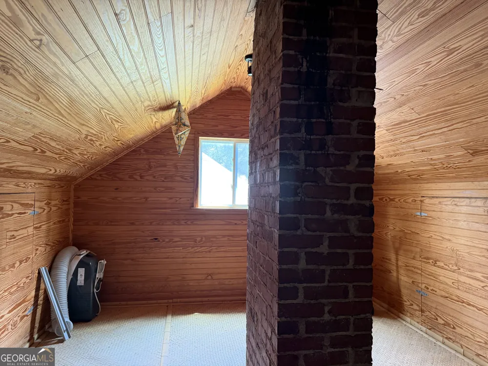 502 Lawrence ST Hogansville, GA 30230