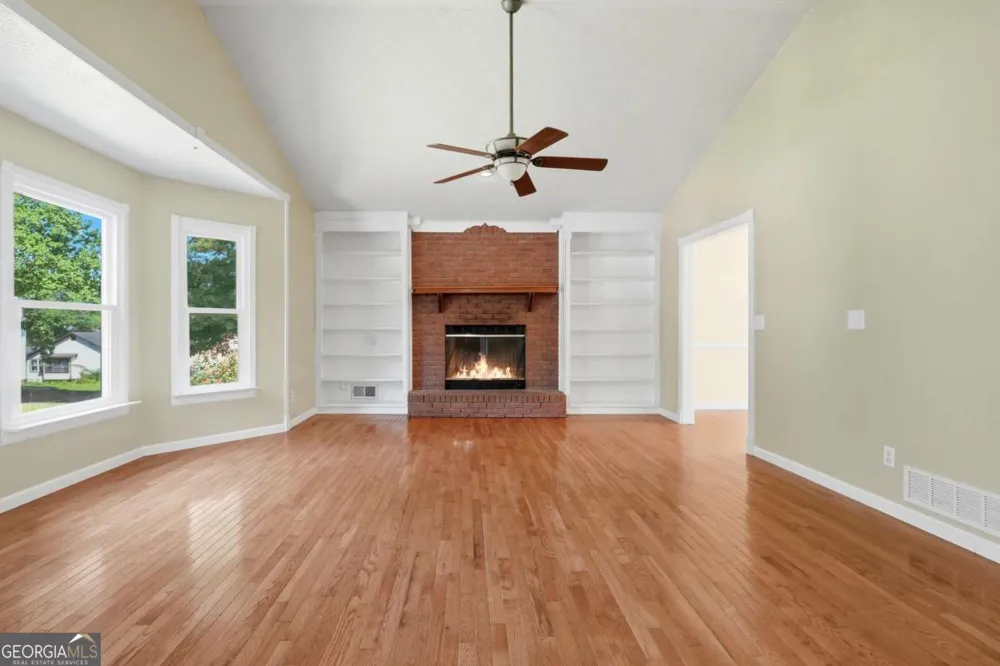 440 Hunters Cove CT Lawrenceville, GA 30044