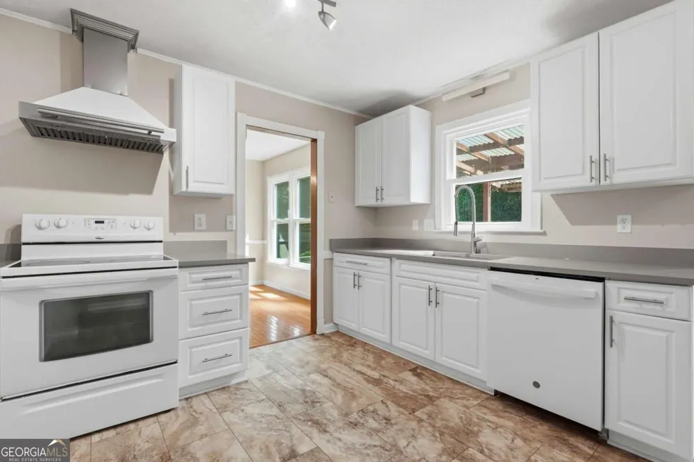 440 Hunters Cove CT Lawrenceville, GA 30044