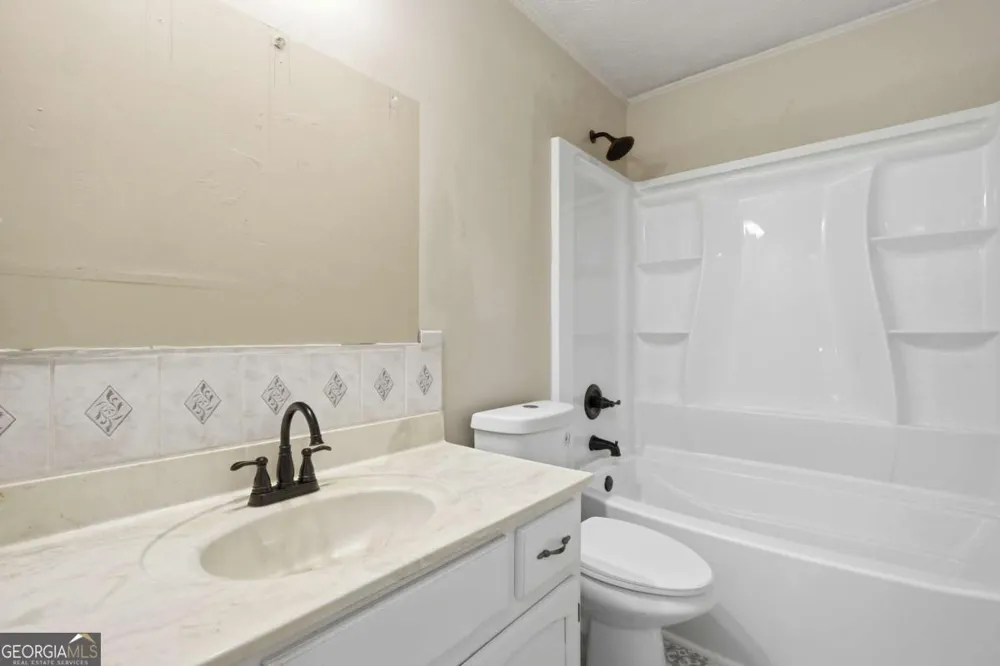 440 Hunters Cove CT Lawrenceville, GA 30044