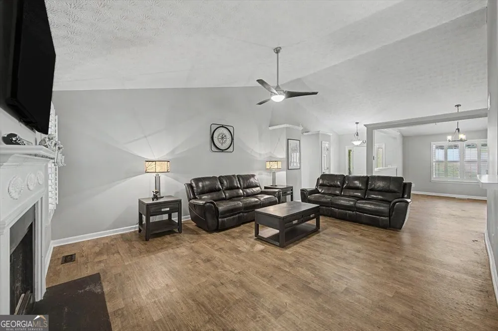 73 Victorian CT Dallas, GA 30157
