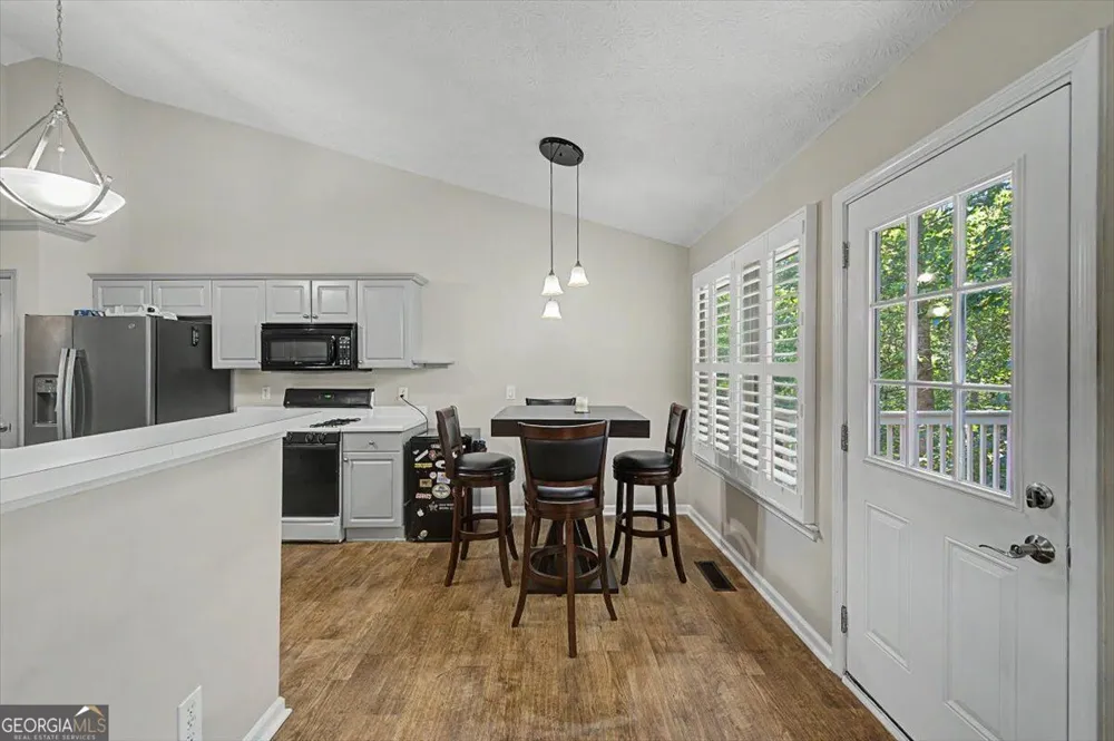 73 Victorian CT Dallas, GA 30157