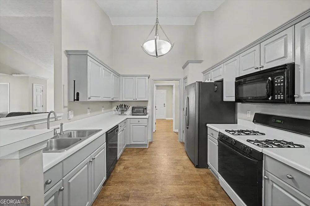 73 Victorian CT Dallas, GA 30157